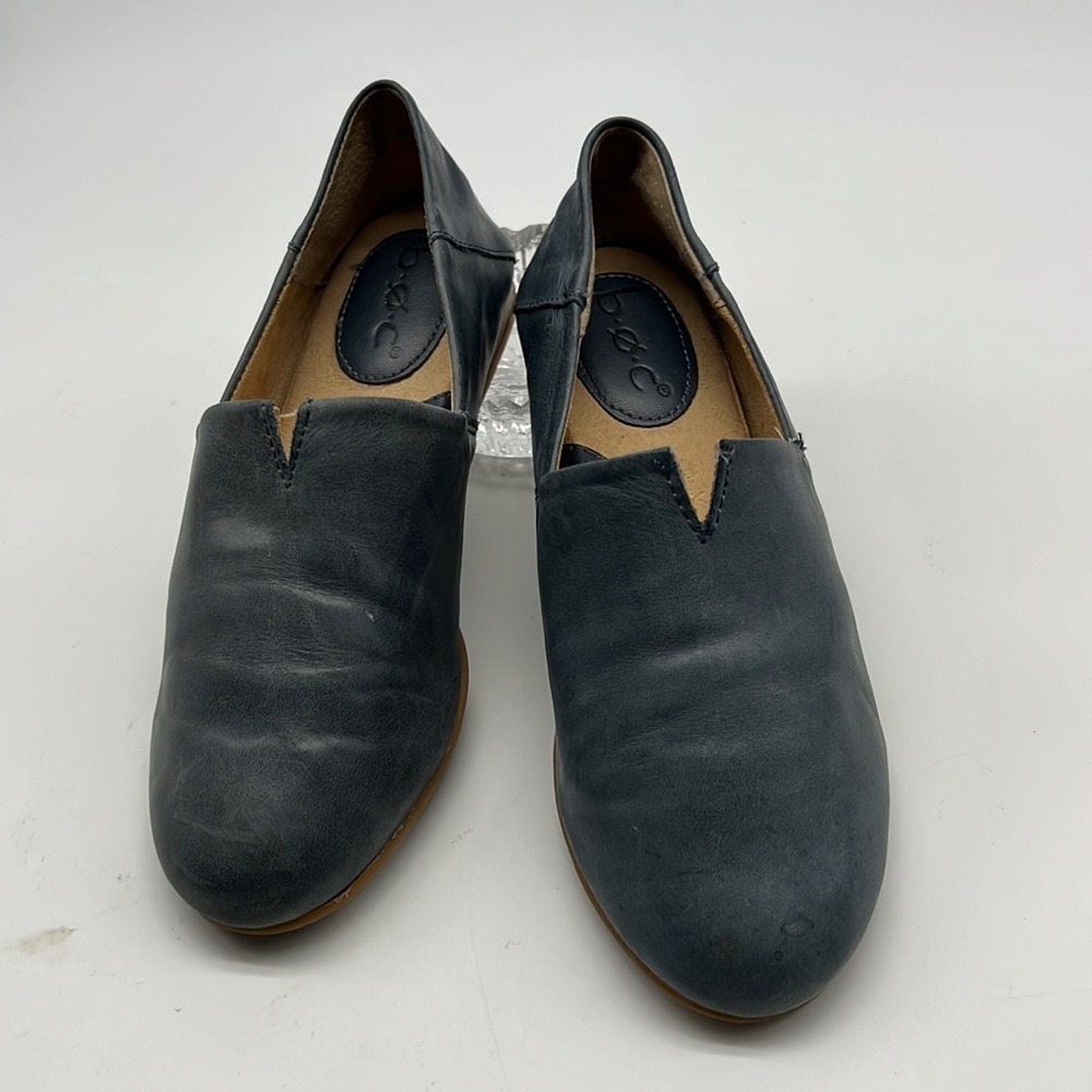 b.o.c  Blue Leather Loafers size 7